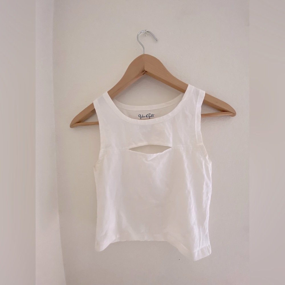 Halter top